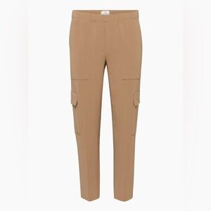 Aritzia Babaton Titan Cargo Pant Women's Tan Cargo Pants Sz 2
